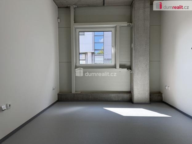 Pronájem skladu, Otrokovice - Kvítkovice, Bartošova, 280 m2