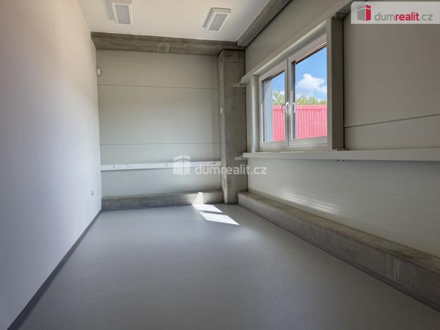 Pronájem skladu, Otrokovice - Kvítkovice, Bartošova, 280 m2