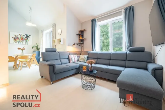 Prodej bytu 4+kk, Praha - Hrdlořezy, Českobrodská, 93 m2