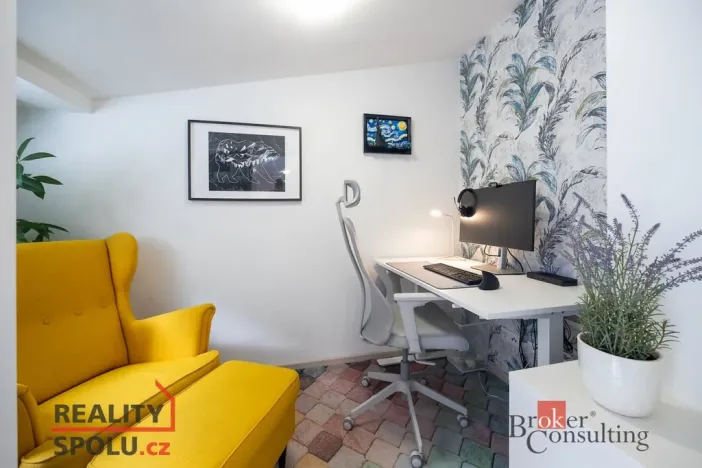 Prodej bytu 4+kk, Praha - Hrdlořezy, Českobrodská, 93 m2