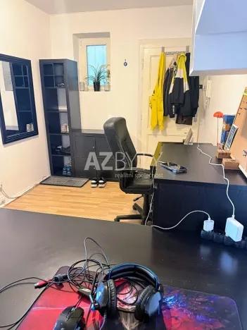 Prodej bytu 1+1, Praha - Bubeneč, Jugoslávských partyzánů, 42 m2