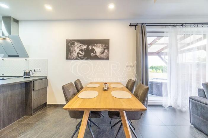 Prodej rodinného domu, Rožmitál pod Třemšínem, 180 m2