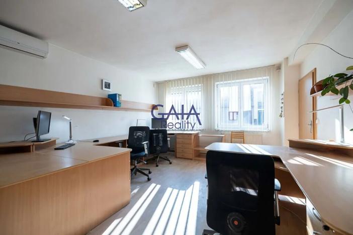 Prodej kanceláře, Vacenovice, Dolní Konec, 692 m2