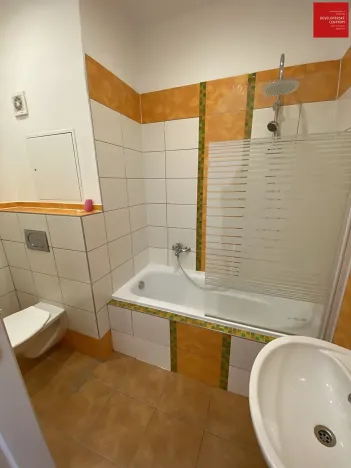 Prodej bytu 2+1, Mariánské Lázně, Hlavní třída, 56 m2