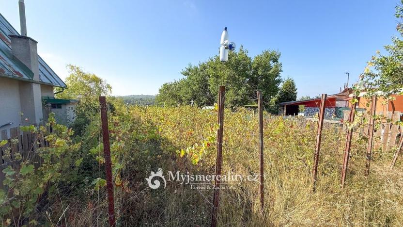 Prodej zahrady, Dobšice, 1399 m2