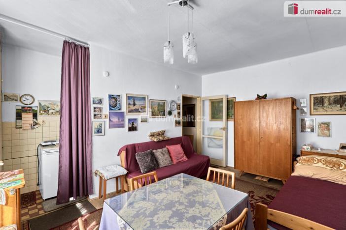 Prodej bytu 1+kk, Karlovy Vary - Rybáře, Sokolovská, 27 m2