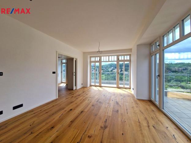 Pronájem bytu 6+kk a větší, Praha - Braník, Branická, 335 m2
