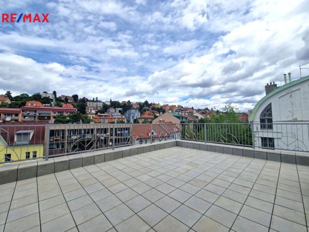 Pronájem bytu 6+kk a větší, Praha - Braník, Branická, 335 m2