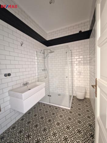 Pronájem bytu 3+1, Praha - Braník, Branická, 186 m2