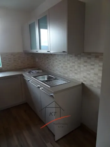 Prodej rodinného domu, Píšťany, 160 m2