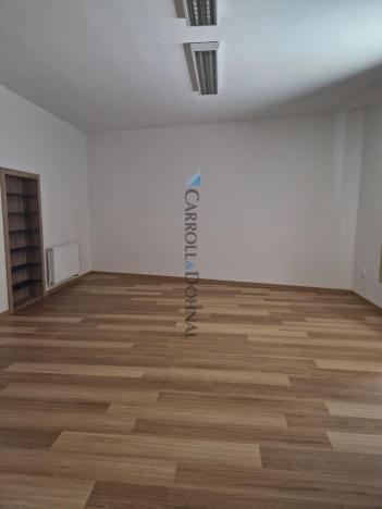 Pronájem komerční nemovitosti, Ostrava - Svinov, Nad Porubkou, 55 m2