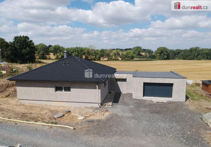 Prodej rodinného domu, Strančice - Předboř, 121 m2