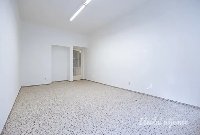Pronájem bytu 2+kk, Praha - Libeň, Pivovarnická, 49 m2