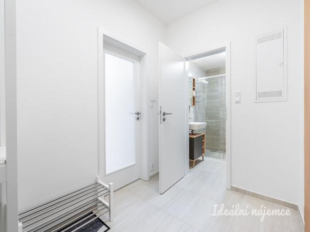 Pronájem bytu 1+kk, Brandýs nad Labem-Stará Boleslav - Stará Boleslav, Hlavenecká, 38 m2