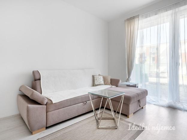 Pronájem bytu 1+kk, Brandýs nad Labem-Stará Boleslav - Stará Boleslav, Hlavenecká, 38 m2