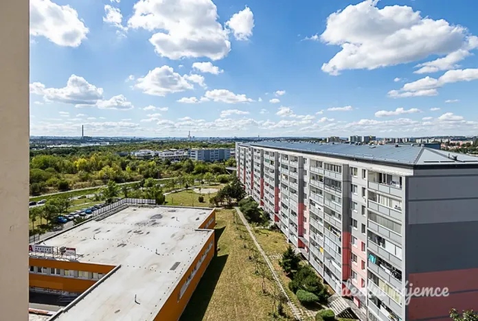 Pronájem bytu 2+kk, Praha - Černý Most, Doležalova, 45 m2