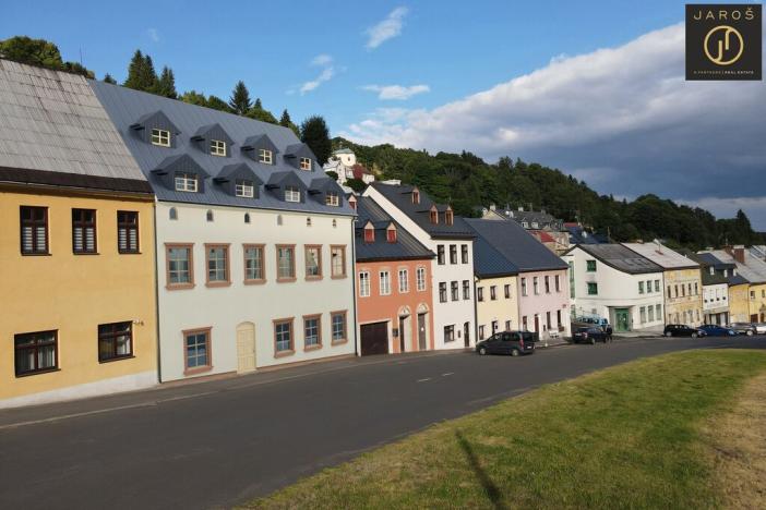Prodej bytu 2+kk, Jáchymov, náměstí Republiky, 38 m2