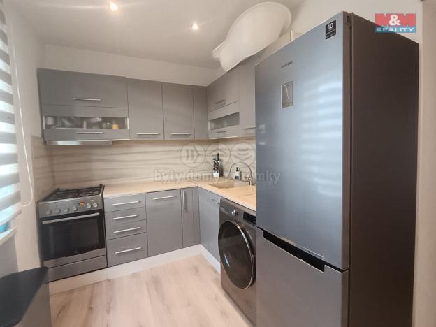 Prodej bytu 2+1, Ostrava - Poruba, Francouzská, 52 m2