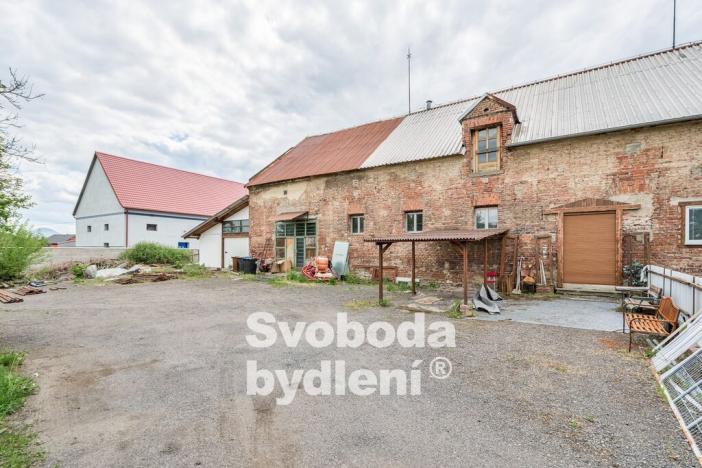 Prodej komerční nemovitosti, Srbice, 879 m2