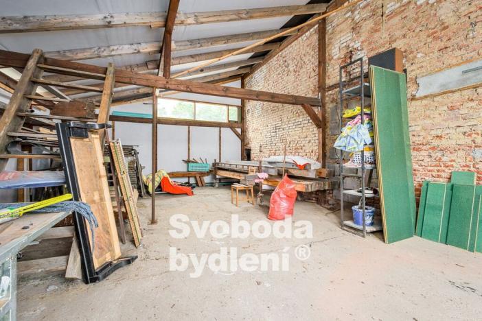 Prodej komerční nemovitosti, Srbice, 879 m2