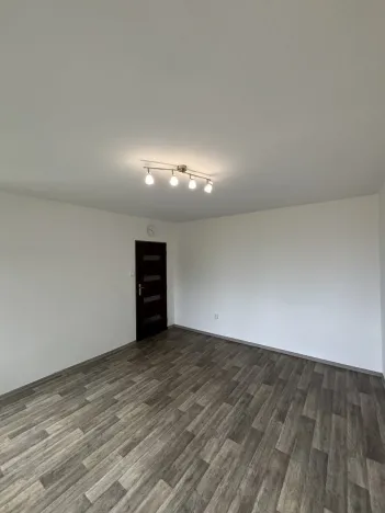 Pronájem bytu 1+kk, Hradec Králové, Severní, 28 m2