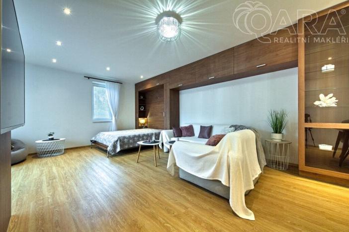 Prodej bytu 2+kk, Vrané nad Vltavou, U Elektrárny, 67 m2