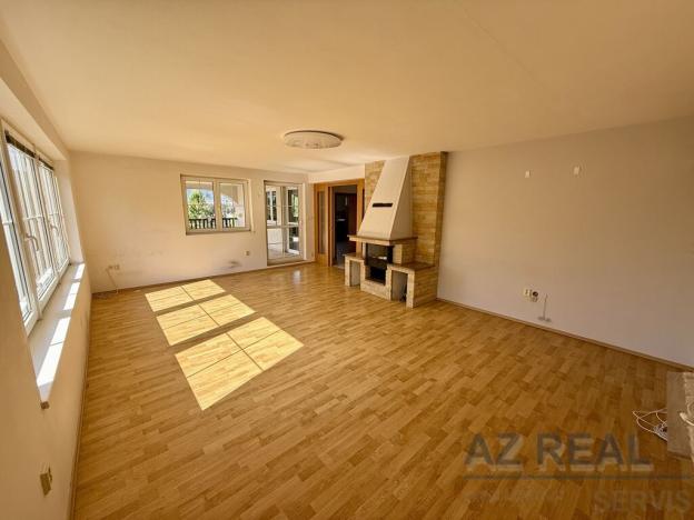 Prodej bytu 4+kk, Liberec - Liberec XXV-Vesec, U Sadu, 131 m2