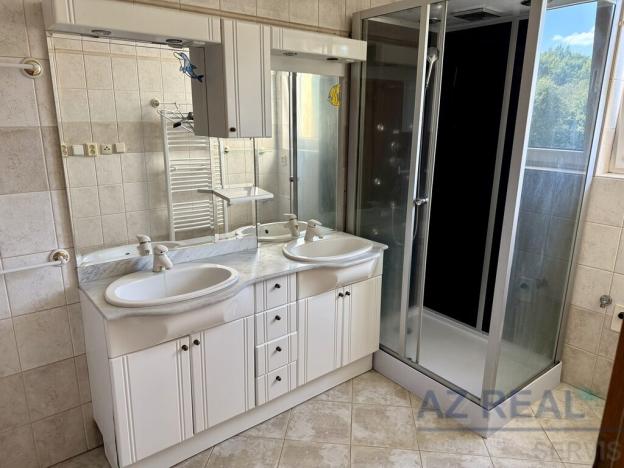 Prodej bytu 4+kk, Liberec - Liberec XXV-Vesec, U Sadu, 131 m2