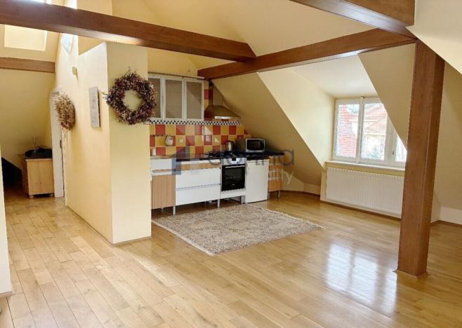 Pronájem bytu 2+kk, Praha, Šůrova, 97 m2