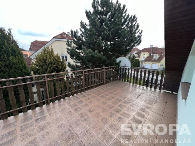 Prodej rodinného domu, Praha - Nebušice, Na Malé Šárce, 178 m2