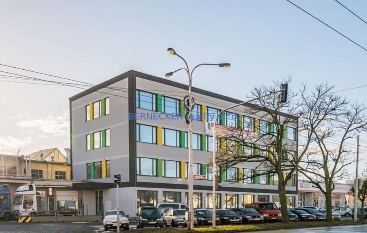 Pronájem kanceláře, Hradec Králové, Pražská třída, 100 m2