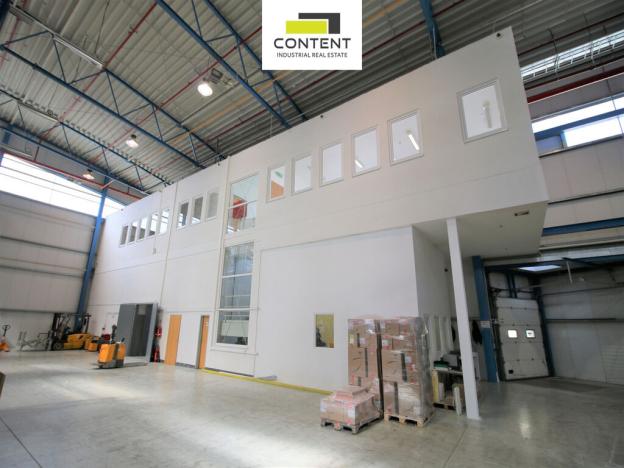 Pronájem skladu, Kněževes, Nad Kovárnou, 6398 m2