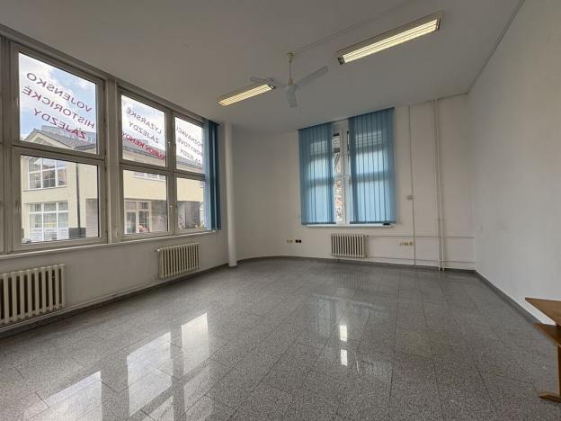 Pronájem kanceláře, Zábřeh, Valová, 34 m2