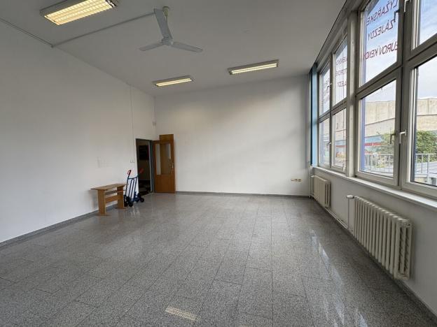 Pronájem kanceláře, Zábřeh, Valová, 34 m2