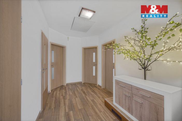 Prodej rodinného domu, Kamenice, Kaštanová, 125 m2