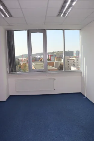 Pronájem kanceláře, Praha - Holešovice, Jankovcova, 299 m2