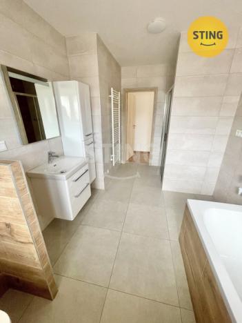 Pronájem rodinného domu, Ostrava, U Plesenky, 140 m2