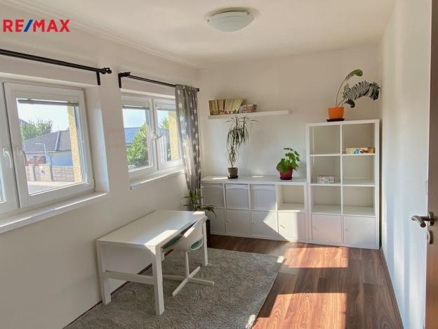 Prodej rodinného domu, Křenice, K Aleji, 166 m2