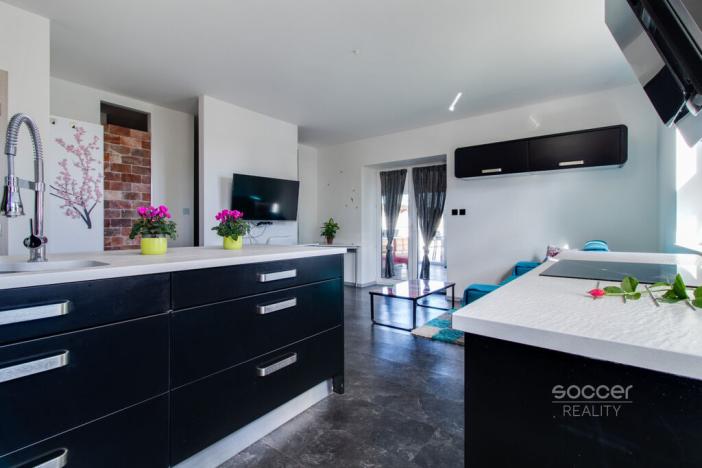 Pronájem bytu 2+kk, Vojkovice, 84 m2