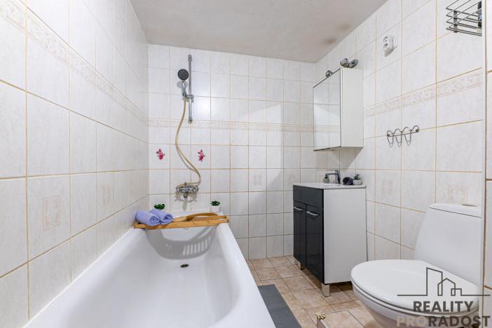 Prodej obchodního prostoru, Praha, Vačkářova, 216 m2