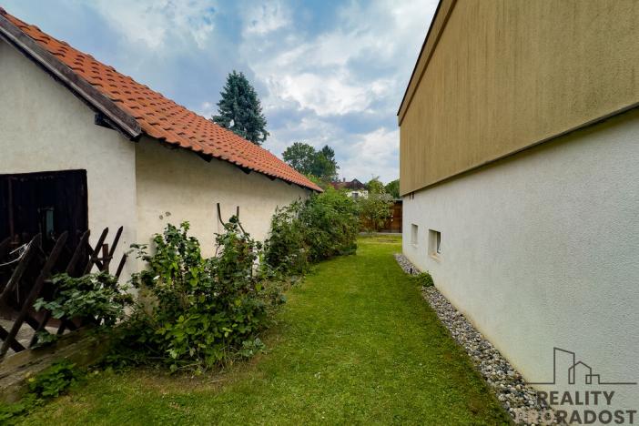 Prodej obchodního prostoru, Praha, Vačkářova, 216 m2