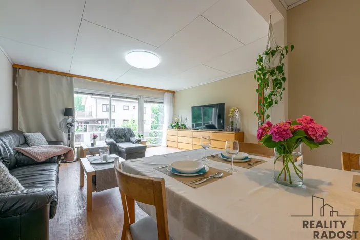 Prodej obchodního prostoru, Praha, Vačkářova, 216 m2