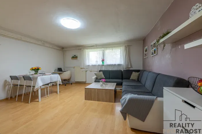 Prodej obchodního prostoru, Praha, Vačkářova, 216 m2