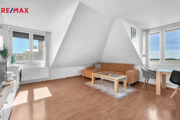 Prodej bytu 2+kk, Opatovice nad Labem, Dvořákova, 62 m2