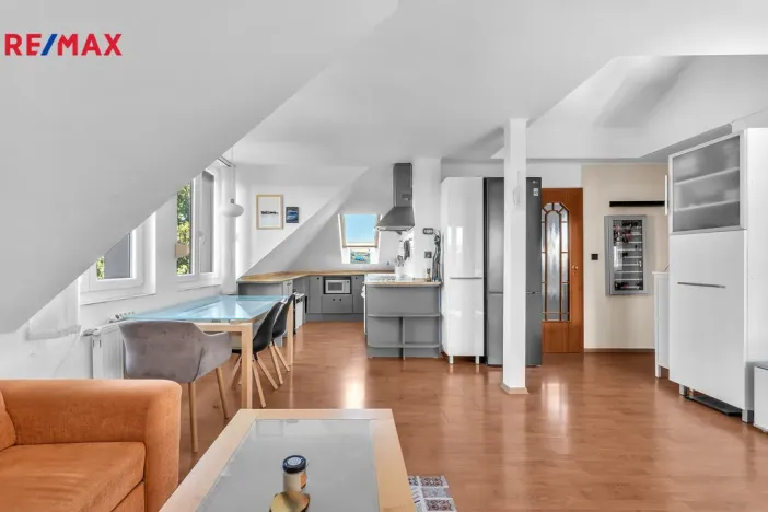 Prodej bytu 2+kk, Opatovice nad Labem, Dvořákova, 62 m2