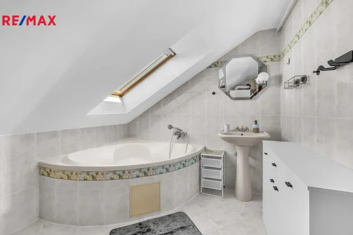 Prodej bytu 2+kk, Opatovice nad Labem, Dvořákova, 62 m2