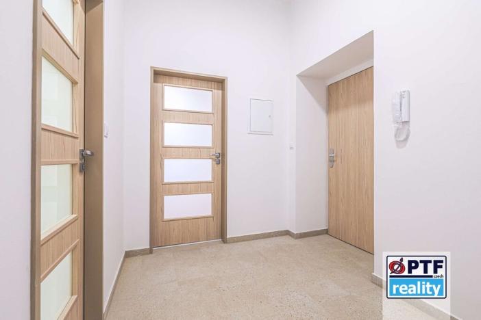 Pronájem bytu 1+kk, Plzeň, Americká, 55 m2