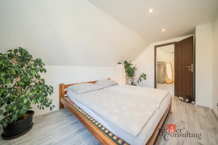 Prodej rodinného domu, Nespeky, Sluneční, 143 m2