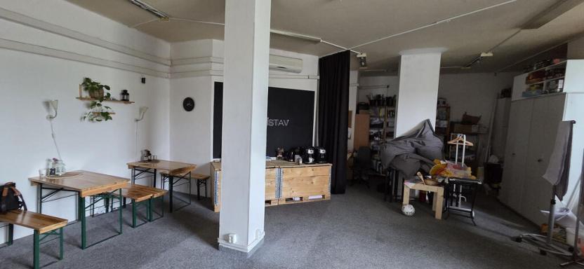 Prodej obchodního prostoru, Praha - Černý Most, Dygrýnova, 140 m2