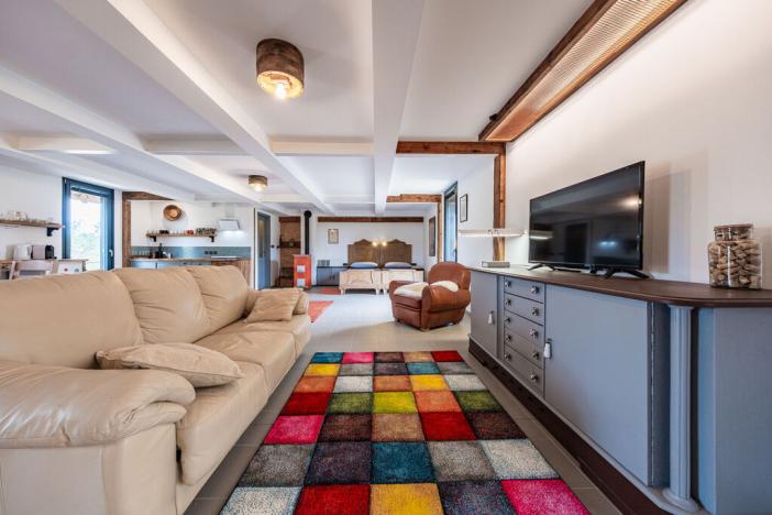 Prodej komerční nemovitosti, Úhlejov, 182 m2